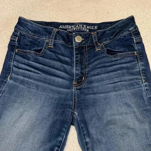 American Eagle High  Rise begging size 4 dark denim - Picture 3 of 6